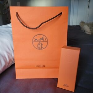 Authentic Hermes Shopping Bag And Perfume Box